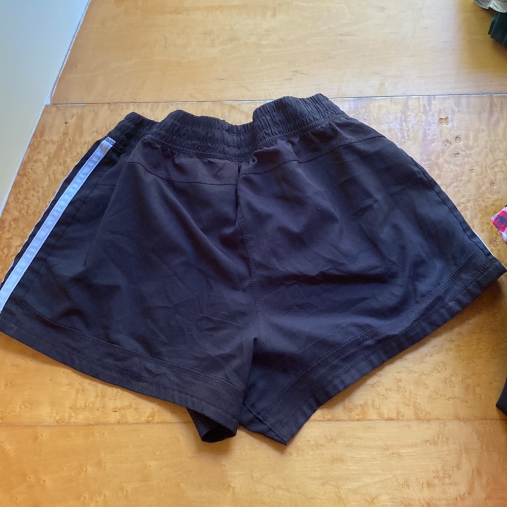 Adidas shorts - Picture 3 of 3